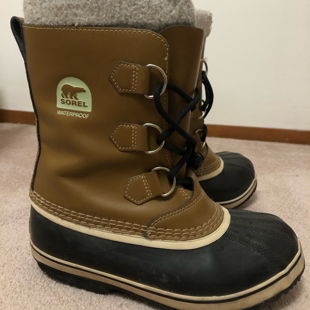Sorel winter boots!! They are SO cute !!